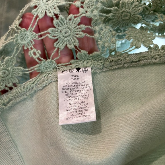 CELESTIAL BLUE Sz L Crochet Style Back Fringed 100% Cotton Mint Denim Jacket - Picture 6 of 9